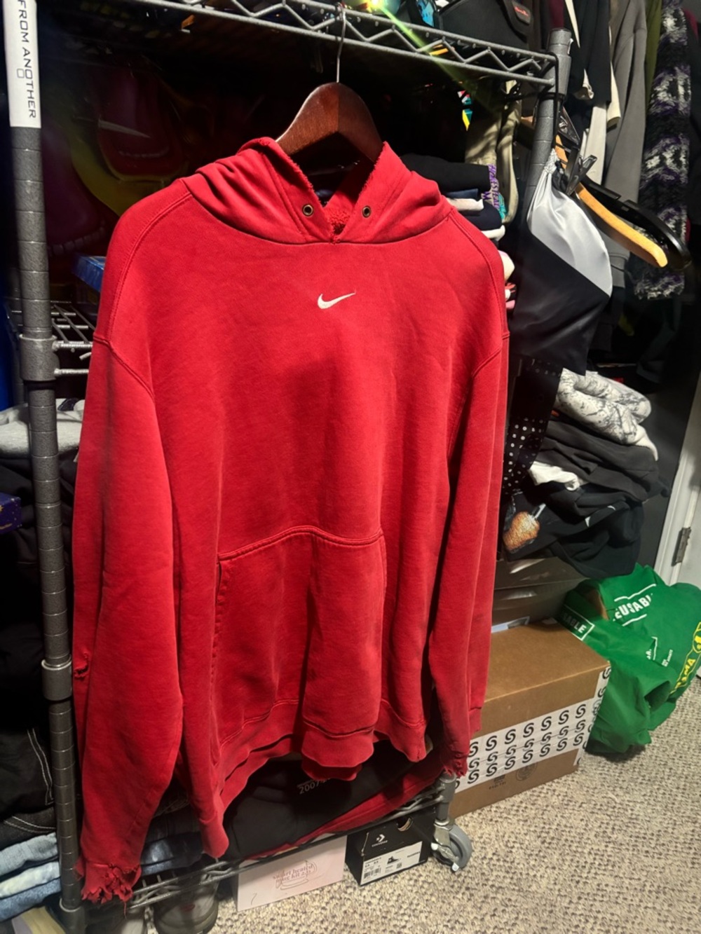 90s / 2000s thrashed Nike hoodie size m/L